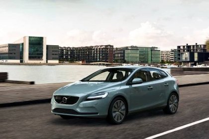 Spoločnosť Volvo Cars dáva modelu V40 novú tvár