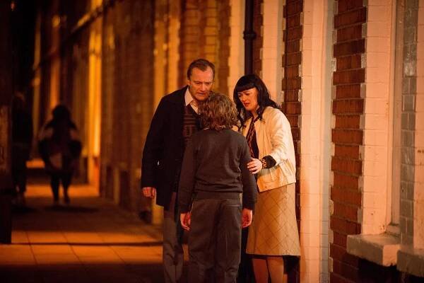 Porazit Socrata - Z filmu - Richard Dormer, Bronagh Gallagher