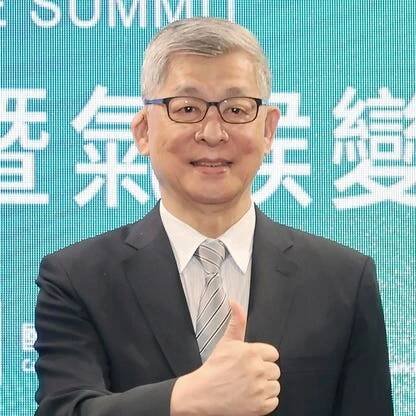 profile image for Tsai Hong-tu & Cheng-ta & family