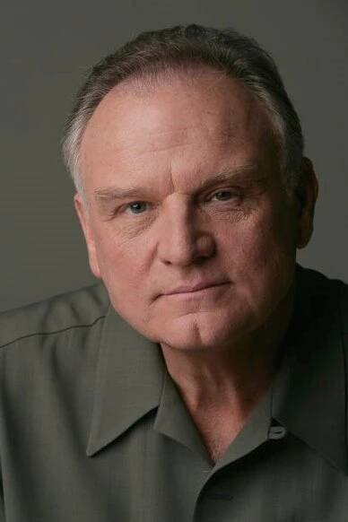 Bill Smitrovich herec