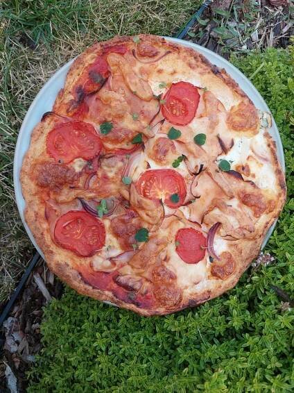COTTAGE PIZZA - Fit mom, happy son
