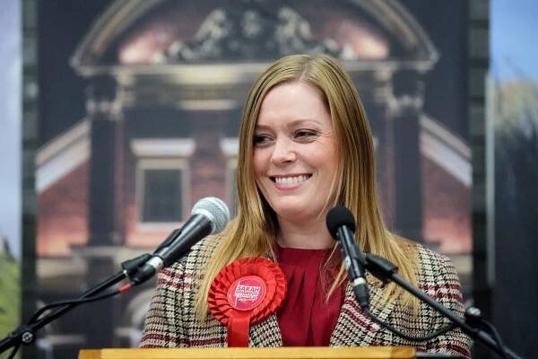 Full results for Mid Bedfordshire and Tamworth as Labour smash records