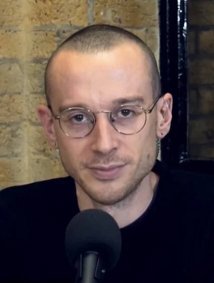 Michael Walker (British journalist) - Wikipedia