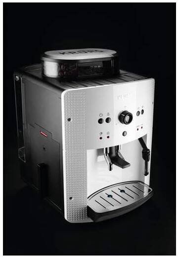 Automatický kávovar Krups Essential EA810570