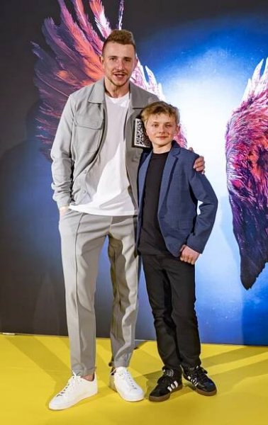 Móda na slavnostní premiéře filmu Vyšehrad Dvje | PrahaIN 