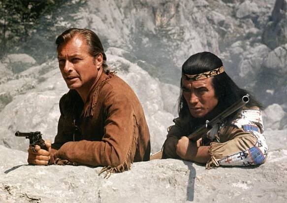 KAREL MAY - VINNETOU A SHATTERHAND V ÚDOLÍ SMRTI - s1 + s2 - Sběratelství