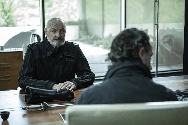 Terry O'Quinn - The Walking Dead: The Ones Who Live - The Last Time - Z filmu