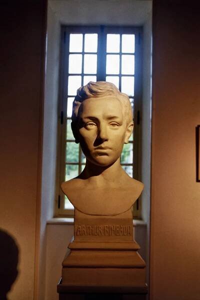 File:Rimbaud in Museum.JPG - Wikimedia Commons