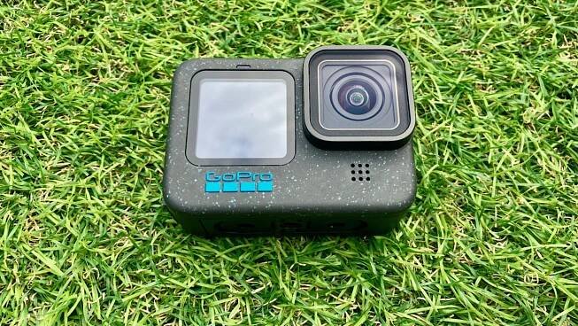 gopro hero 12 black on artificial grass