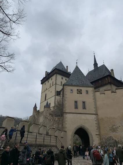 Hrad Karlštejn - výlet do CHKO Český kras