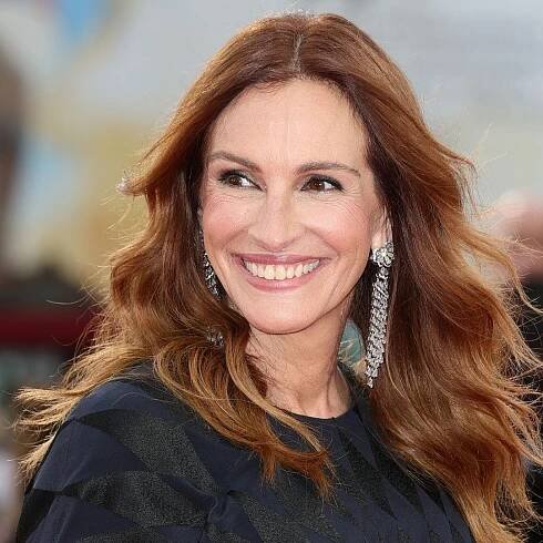 Julia Roberts just wore the same 'old money' look as this A-list actress - and no one noticed