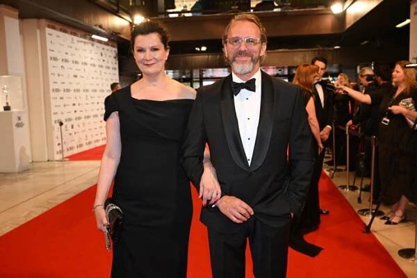 Návrhářka Tatiana Kovaříková na červeném koberci.