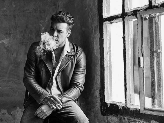 MARIO CASAS for MINE – Lolita Makeup