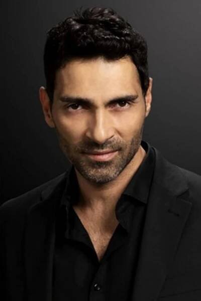 Mustafa Yıldıran herec • Filmožrouti.cz
