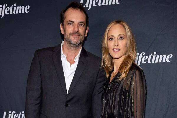 How Kim Raver's Husband Helped with the 'Out-of-Body Experience' of Directing Her Own Grey's Anatomy Love Scene (Exclusive)