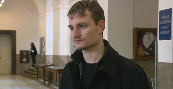 „Měl jsem výčitky, jestli jsem někoho neposlal na smrt.“ Student odhalil, že policii chyběl plán fakulty - Echo24.cz