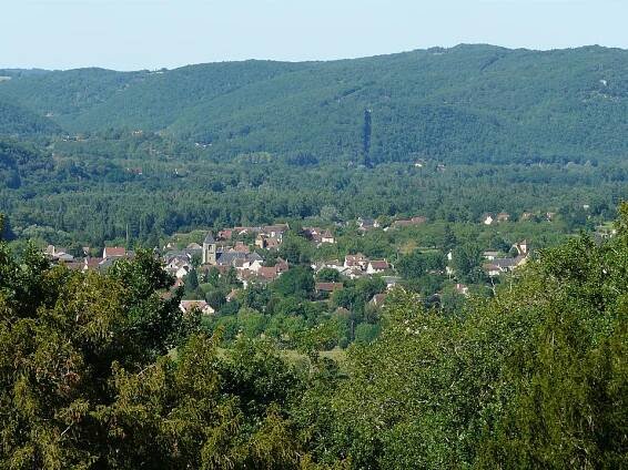 Saint-Julien-de-Lampon – Wikipédia