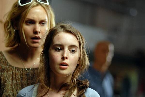 Prokletí - Z filmu - Laura Allen, Elizabeth Rice