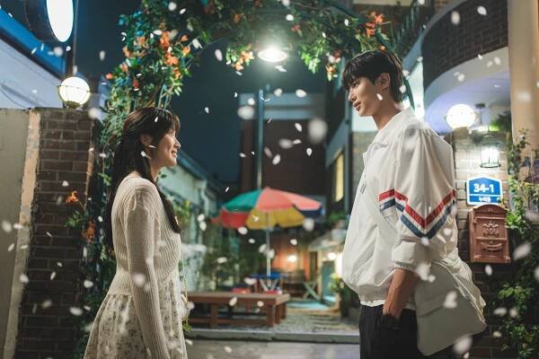 How Lovely Runner Nailed Its Finale to Become the Year’s Best K-Drama (So Far)