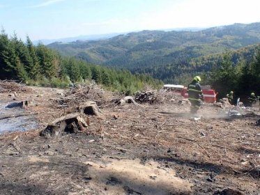 Na Vsetínsku byl kvůli požáru vyhlášen druhý stupeň poplachu | Region Valašsko