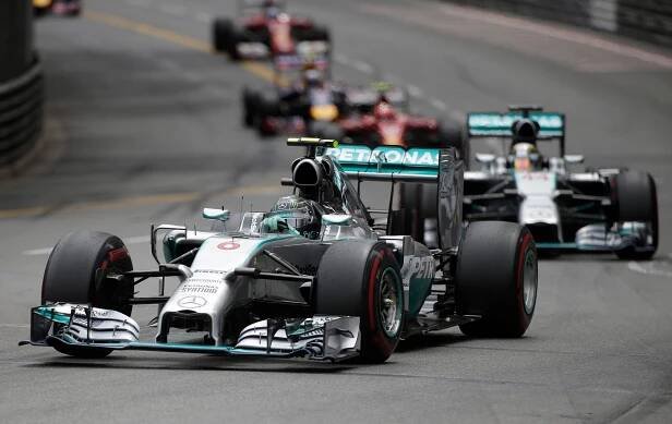 F1 ŽIVĚ: V Monaku vyhrál Rosberg, Hamilton udržel 2. místo