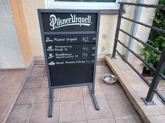 Restaurace Kulturák v Tmani zdražila. Plzeň tam stojí 62 korun.
