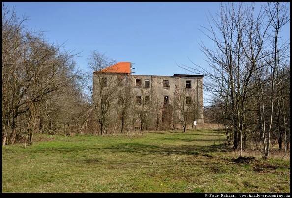 Brnky – fotografie / hrady-zriceniny.cz