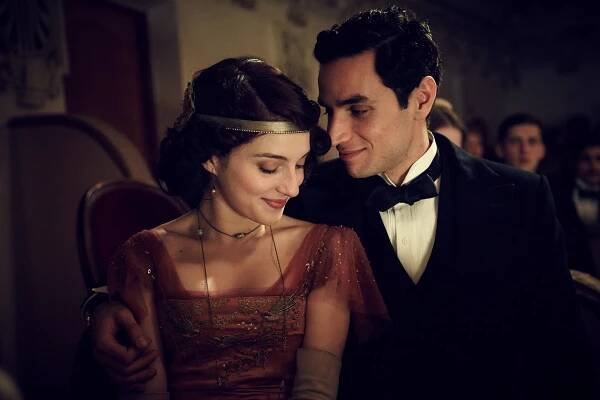 Ali and Nino - Z filmu - María Valverde, Adam Bakri