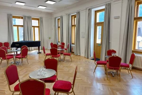Kulturní dům Dvorana, Loket - Místo pro vaše kulturní zážitky