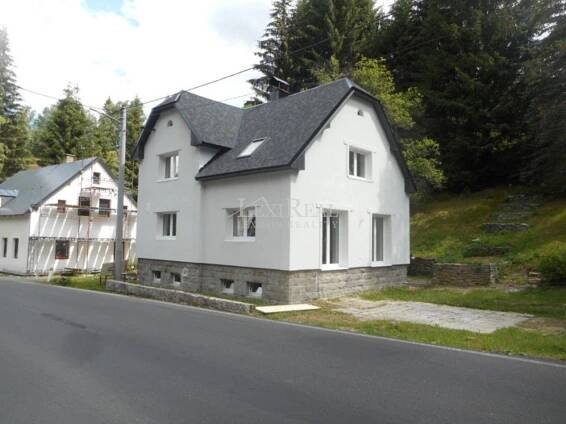 Prodej chalupy 4+2kk, 140m2, pozemek 85 m2, Potůčky, okr. Karlovy Vary, 4 700 000 Kč