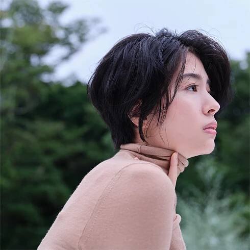 YUI SAKUMA｜佐久間由衣