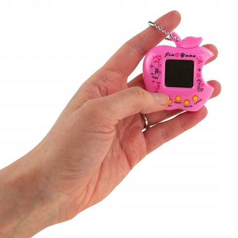 HRA TAMAGOTCHI TAMAGOCZI ELEKTRONICKÁ INTERAKTIVNÍ HRA DIGITÁLNÍ ZVÍŘÁTKO Maximální počet hráčů 1