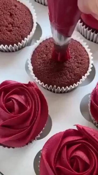 Obsahuje obrázek: Cupcake Decoration🌹🌹