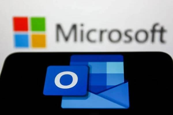 Microsoft Outlook is down for millions with users unable to access emails