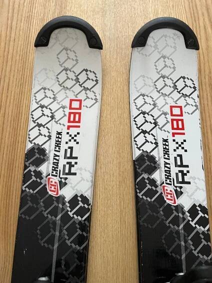 Snowblade