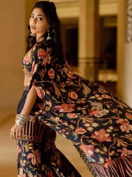 Aishwarya Lekshmi stuns in timeless traditional ethnic wear