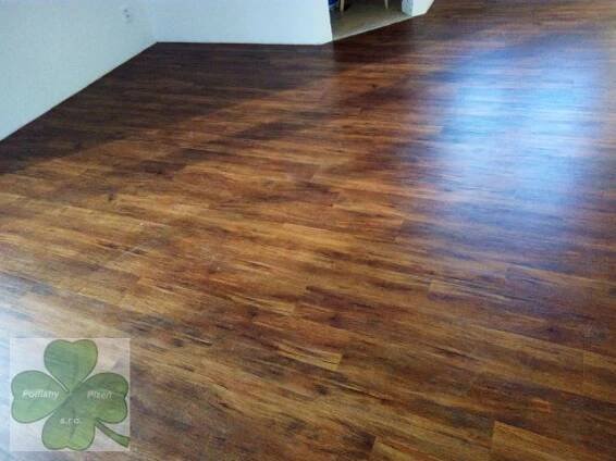 Novostavba RD v Třemošné - instalace vinylové podlahy 3