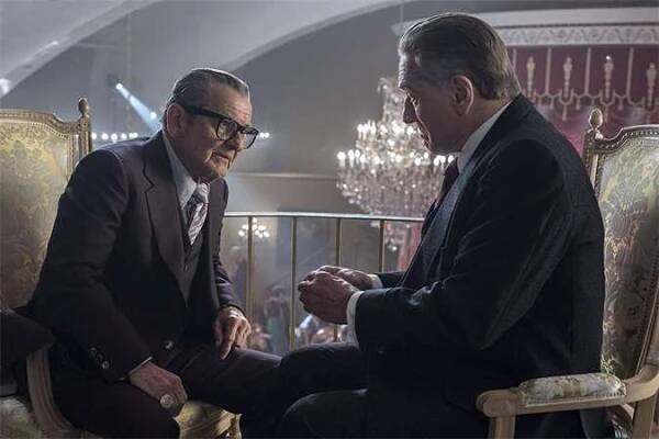 Irčan: Robert De Niro, Joe Pesci a Al Pacino v epické gangsterce Martina Scorseseho s oscarovými ambicemi – AVmania.cz