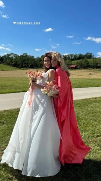 Slavný hokejista a úspěšná modelka do toho praštili: Renata Langmannová se pochlubila střípky z tajné svatby VIP páru