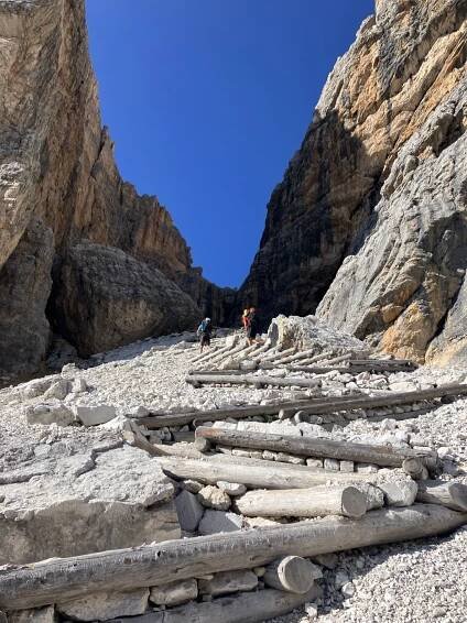 Alta Via 1: 4 denní přechod Dolomit | @run_domi