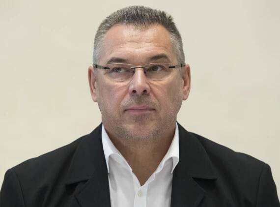 Ťapák končí na poste šéfa televízneho programu RTVS. Dočasne ho nahradí Hajko