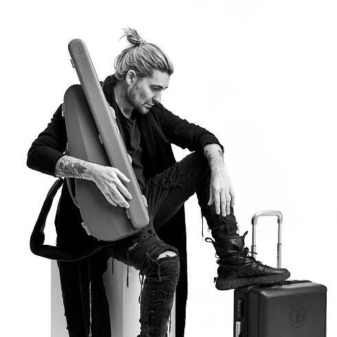Home - David Garrett