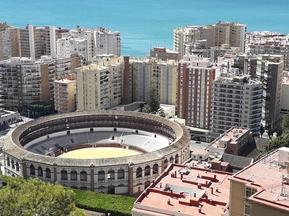 Andalusie: Průvodce po skvostech jižního Španělska - BEZ ADAMA
