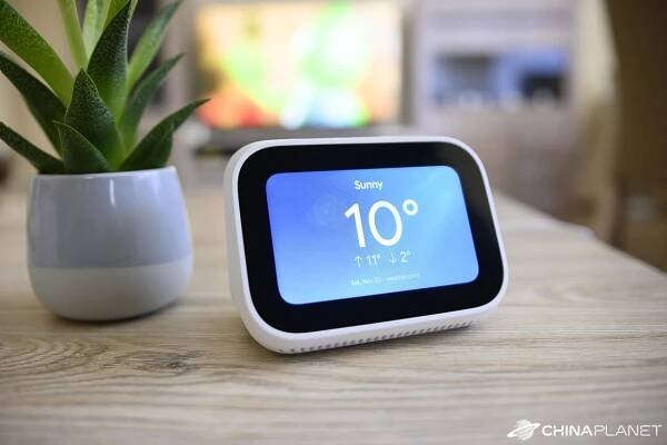 Recenzia Xiaomi Mi Smart Clock - inteligentné hodiny s Google Asistentom