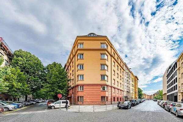 Prodej bytu 1+1, Národní Obrany, Bubeneč | Jak prodat v Praze byt