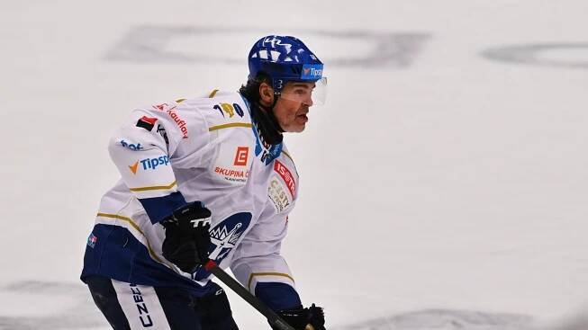 Famózní Jágr. Opět skóroval a posunul rekord nejstaršího střelce extraligy na téměř 53 let