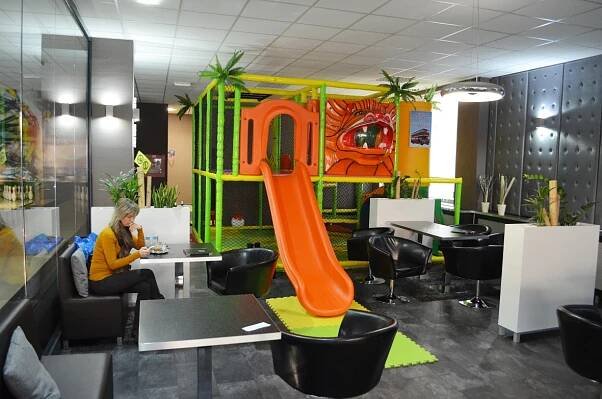 V Mostě otevřeli největší zábavní centrum pro děti