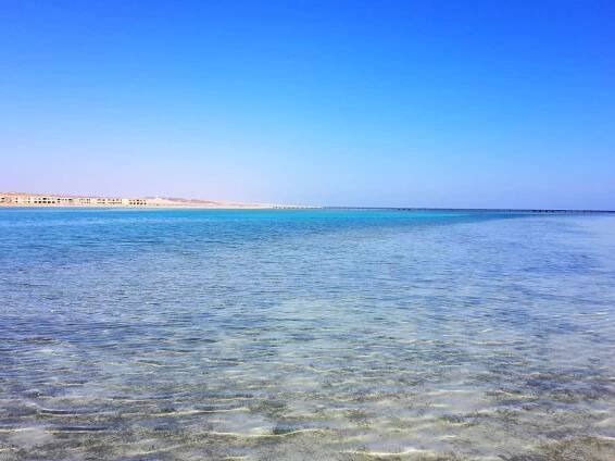 Marsa Alam, pláž Abu Dabbab, Egypt | Krásné pláže