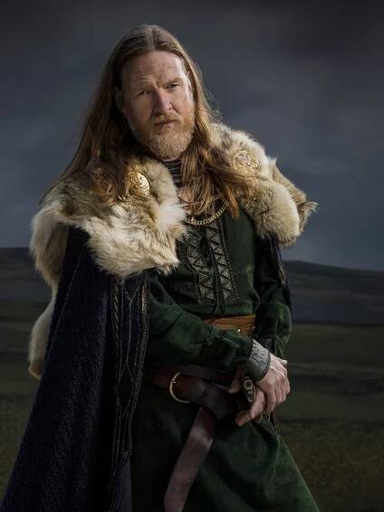 Vikingové - Promo - Donal Logue