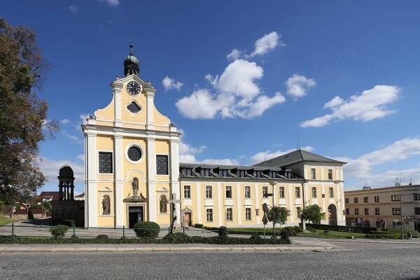 Klášterní kostel svaté Rodiny - Galerie a muzeum Vysočiny Havlíčkův Brod